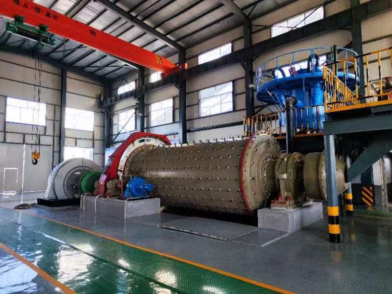 Tionscadal Conarthach Ginearálta Innealra Qingdao Qingzhong ETC Zhaoyuan Xindongzhuang monarcha próiseála óir laethúil 2,000 tonna